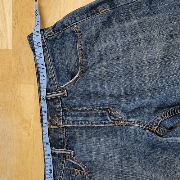 Levi's 559 Medium Wash Distressed Relaxed Fit Jeans 32x30 - Picture 8 of 12